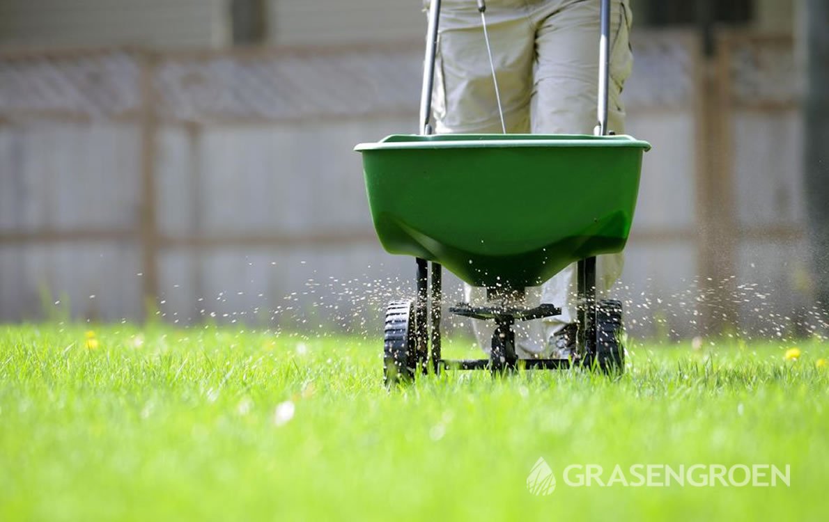 Gazonkalkstrooien2 • Gras en Groen Winkel